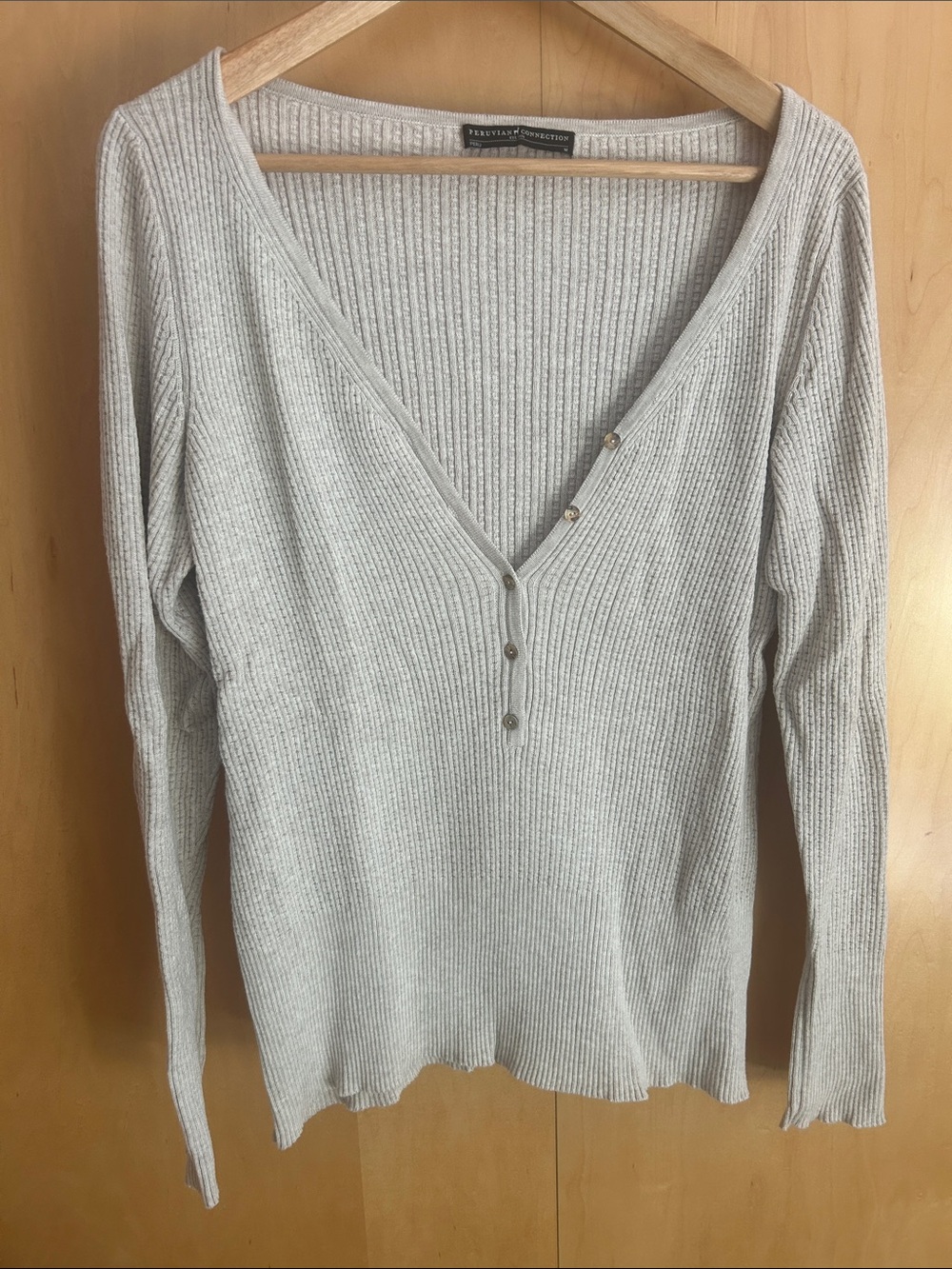 Peruvian Connection Neutral Ribbed V-Neck Button-Accent Women's Top